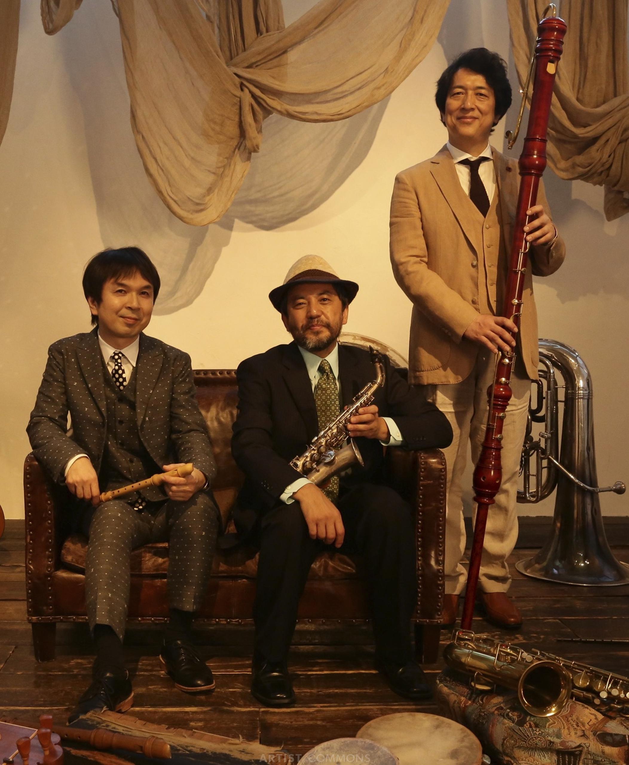 栗コーダーカルテット