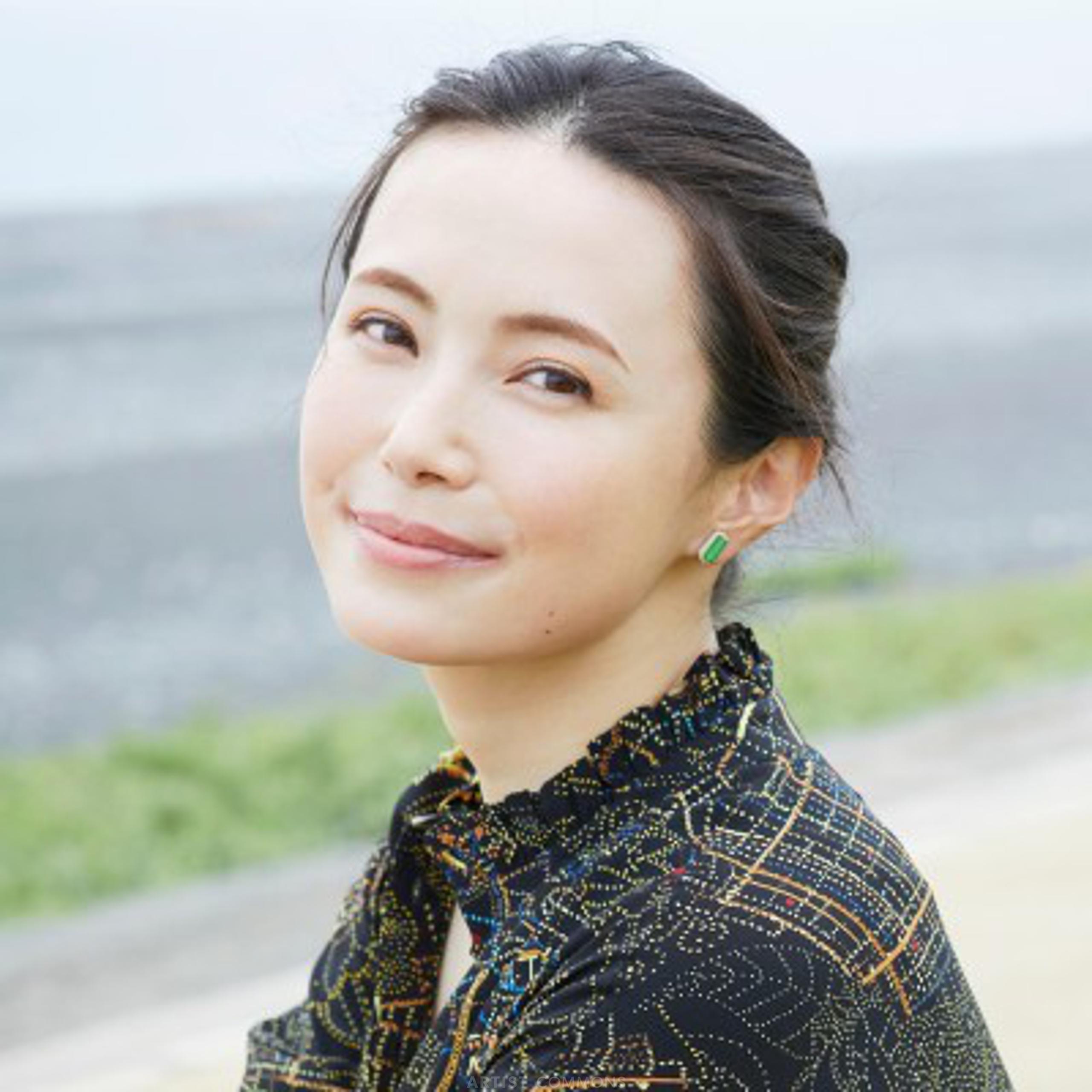 美村　里江