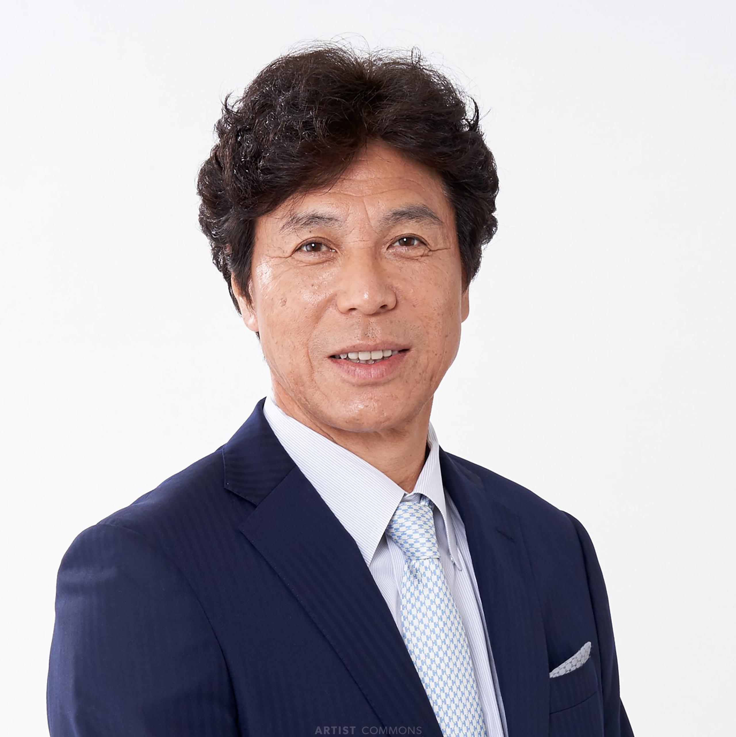 秋山　幸二