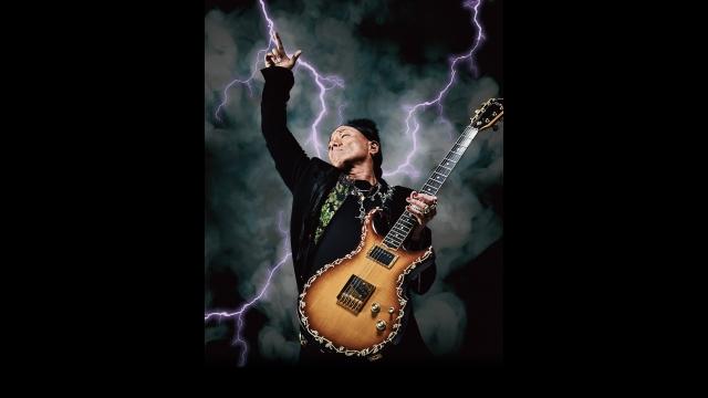 長渕剛『ＢＬＡＣＫ　ＴＲＡＩＮ』ＯＮＥ　ＮＩＧＨＴ　ＰＲＥＭＩＵＭ　ＬＩＶＥ　…