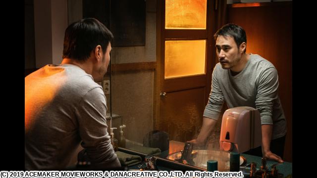 🈙メタモルフォーゼ／変身（字幕版）🅍