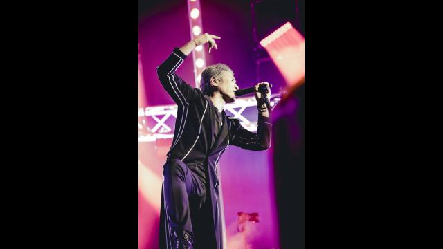 吉川晃司　ＬＩＶＥ　２０２２－２０２３　“ＯＶＥＲ　ＴＨＥ　９”　ａｔ　日本武…