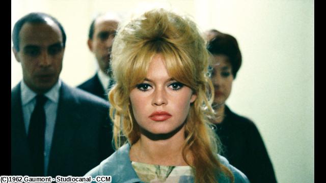 🈙私生活（字幕版）