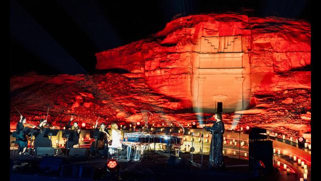 ＹＯＳＨＩＫＩ　ａｔ　Ｈｅｇｒａ　Ｃａｎｄｌｅｌｉｔ　Ｃｌａｓｓｉｃｓ　ｉｎ　…