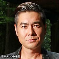 本郷　壮二郎