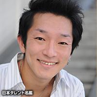 たにかわ　コウ