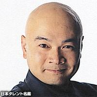 うすい　たかやす