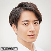 村井　良大