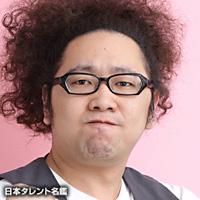 秋山　良人