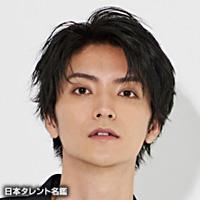 山本 涼介