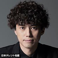藤田　俊太郎