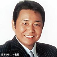 山本 譲二