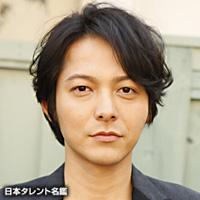 柏原　収史