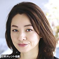 輝　有子