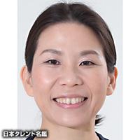 コバヤシ　桃子