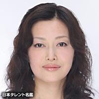 秦 由香里